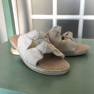 Size 8 1/2 women’s fashionable sandals.